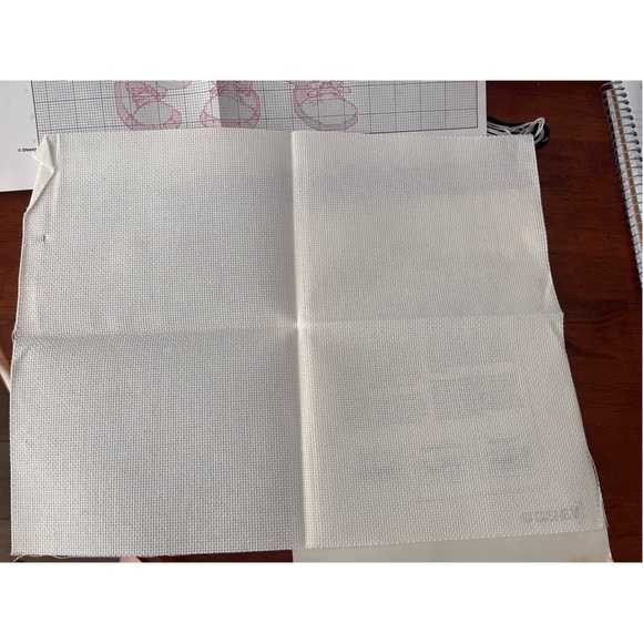 Vintage: Mickey Unlimited • “Jitterbug” (Minnie & Mickey) Cross Stitch Kit - Picture 5 of 7